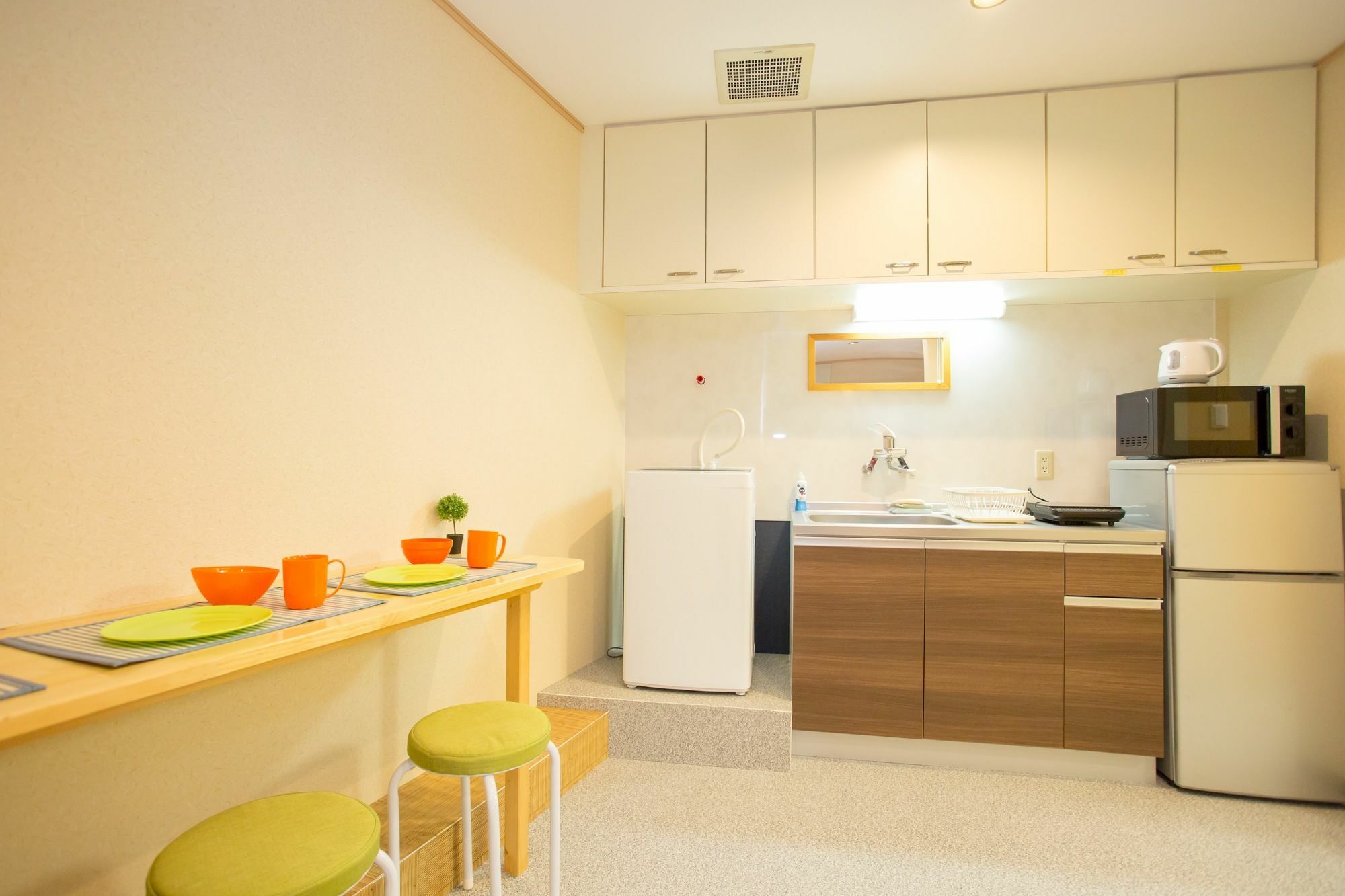 Apapane Nijo Guest House Kyoto Exterior photo